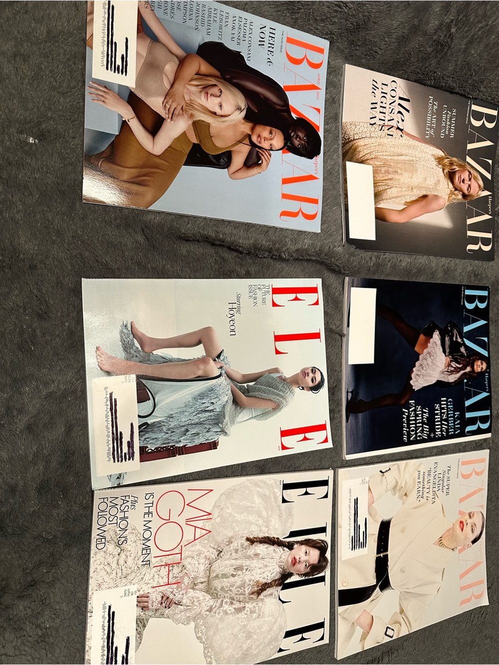 Set of 6 Fashion Magazines — Colorful Covers